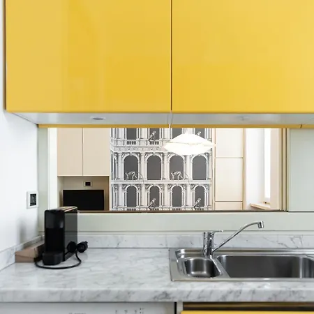 Elegante Bilocale In Montenapoleone - Brera Apartment *