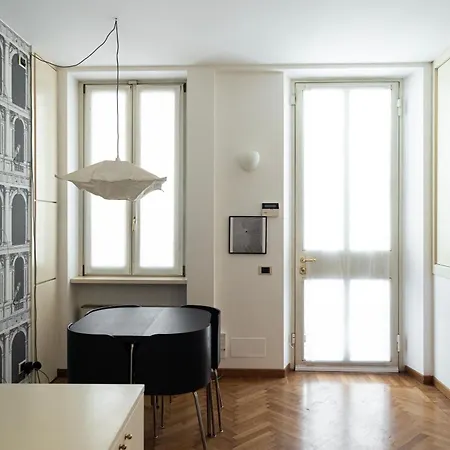 Apartment Elegante Bilocale In Montenapoleone - Brera *